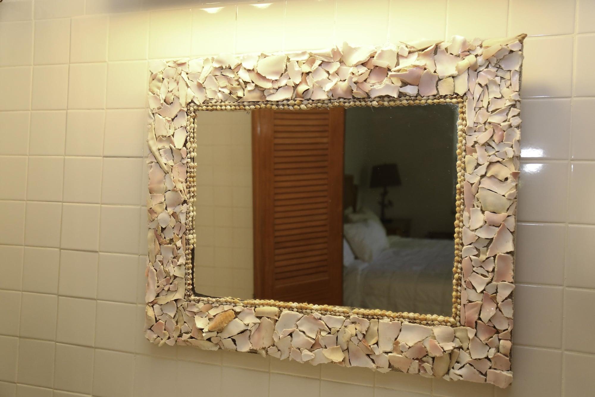 Tingum Village Hotel Dunmore Town Екстериор снимка